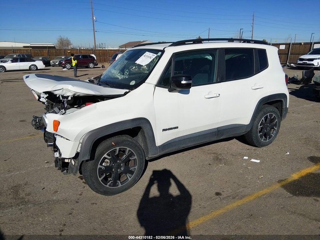 ZACNJDB11PPP30386 2023 JEEP RENEGADE photo no. 2