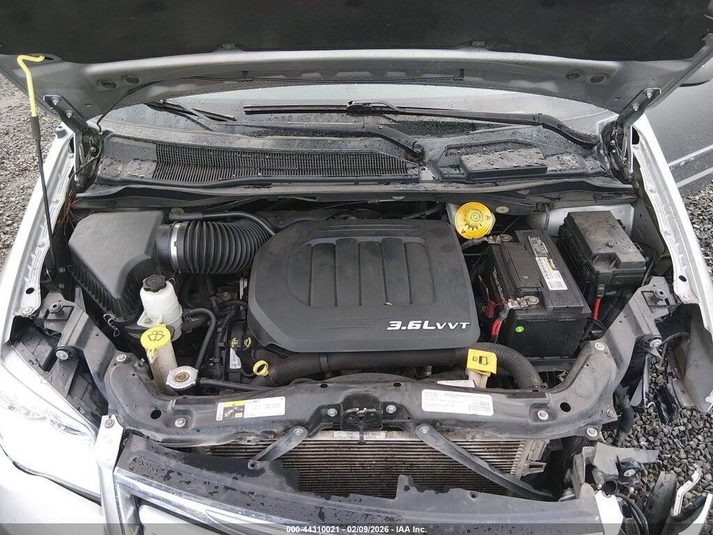 2C4RC1BG9GR215066 2016 CHRYSLER TOWN & COUNTRY photo no. 10