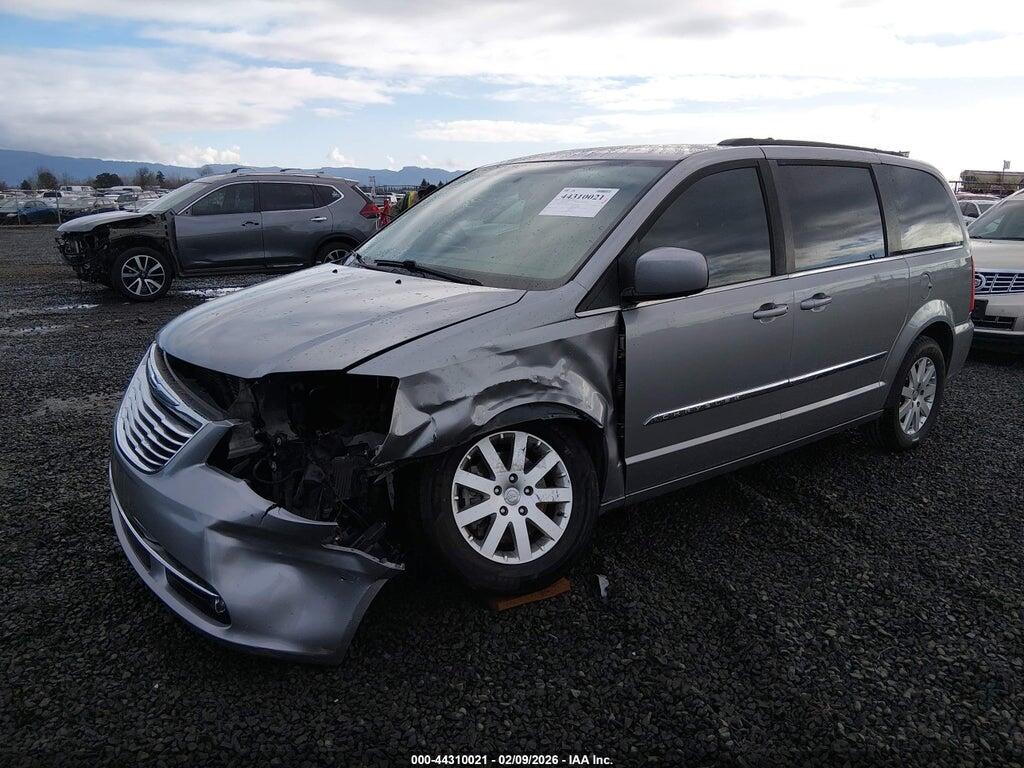2C4RC1BG9GR215066 2016 CHRYSLER TOWN & COUNTRY photo no. 2