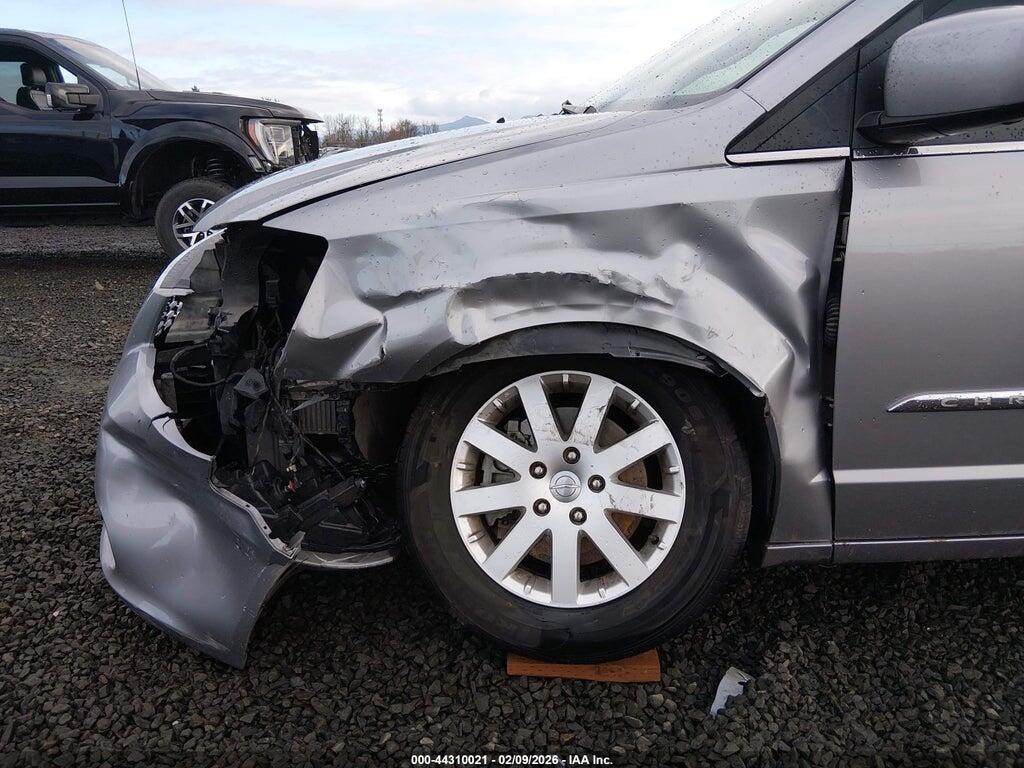 2C4RC1BG9GR215066 2016 CHRYSLER TOWN & COUNTRY photo no. 6