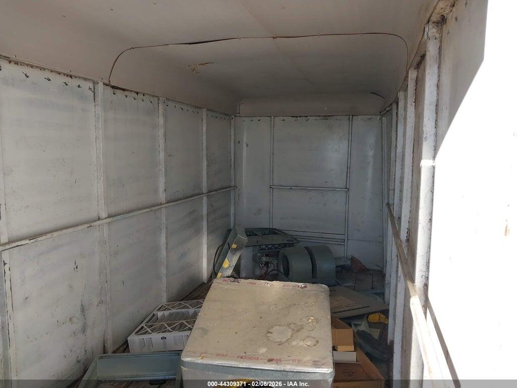 11WEC16211W261505 2001 WW BOX TRAILER photo no. 8