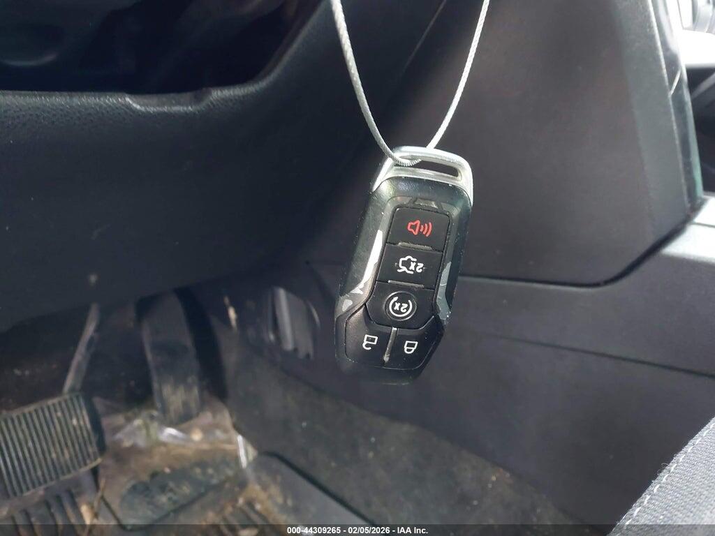 1FM5K8D80HGA31097 2017 FORD EXPLORER photo no. 11