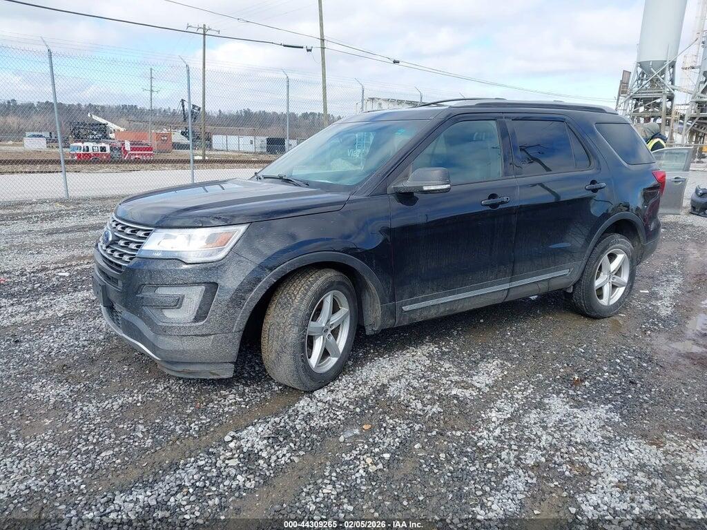 1FM5K8D80HGA31097 2017 FORD EXPLORER photo no. 2