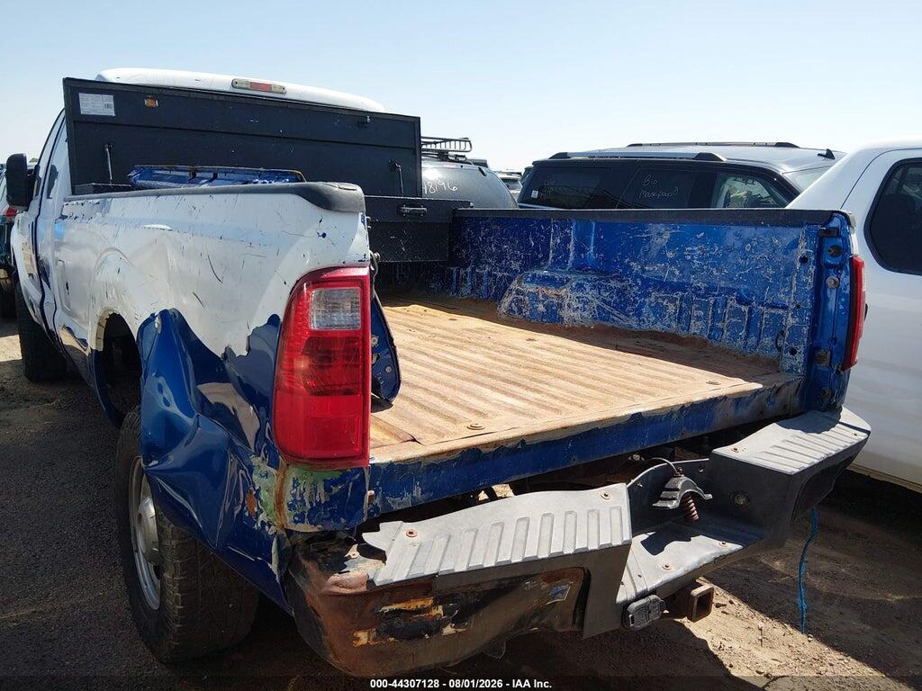 1FT8X3B68GEB64806 2016 FORD F-350 photo no. 3