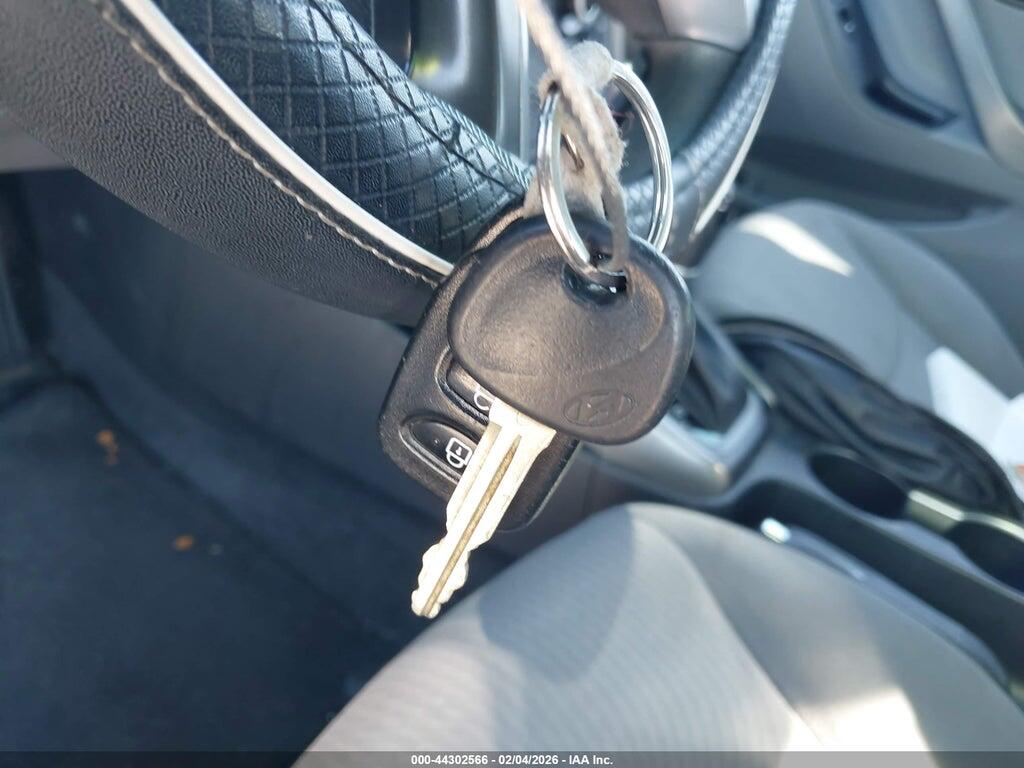 KMHDH4AE6GU546313 2016 HYUNDAI ELANTRA photo no. 11