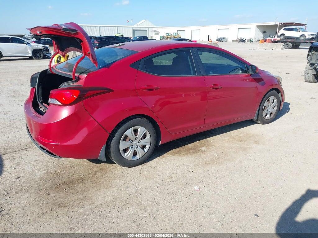 KMHDH4AE6GU546313 2016 HYUNDAI ELANTRA photo no. 4