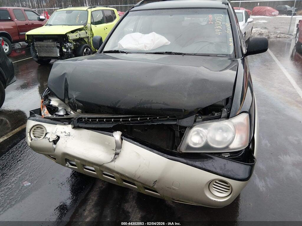 JTEGF21A830078896 2003 TOYOTA HIGHLANDER photo no. 12
