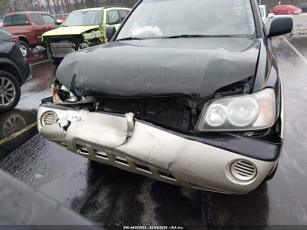 JTEGF21A830078896 2003 TOYOTA HIGHLANDER photo no. 6