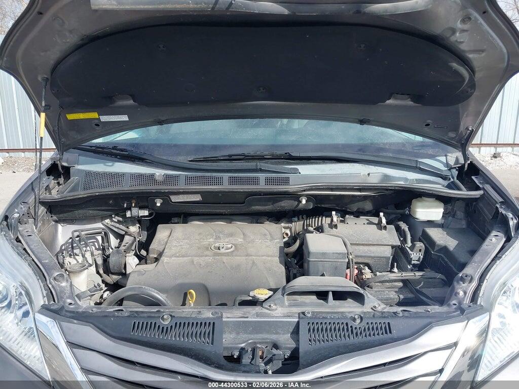 5TDDK3DC1CS031857 2012 TOYOTA SIENNA photo no. 10
