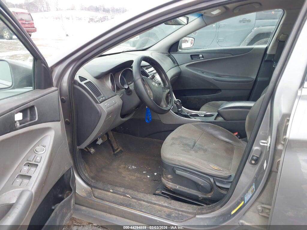 5NPEB4AC7BH072075 2011 HYUNDAI SONATA photo no. 5