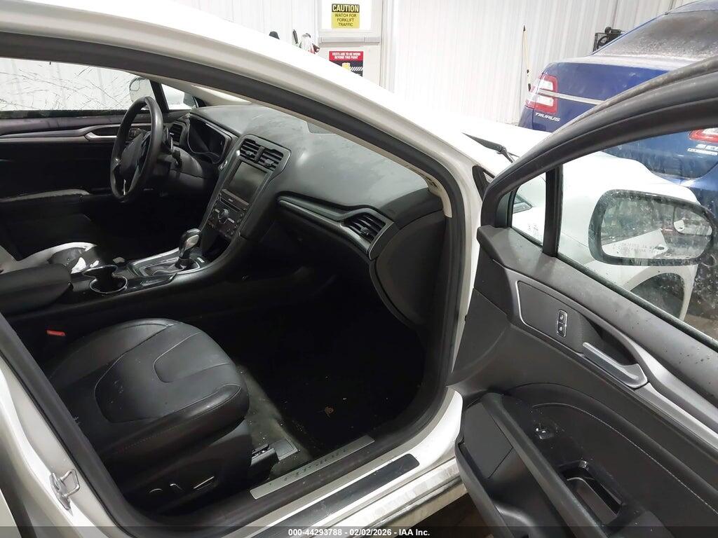 3FA6P0K92GR250552 2016 FORD FUSION photo no. 5