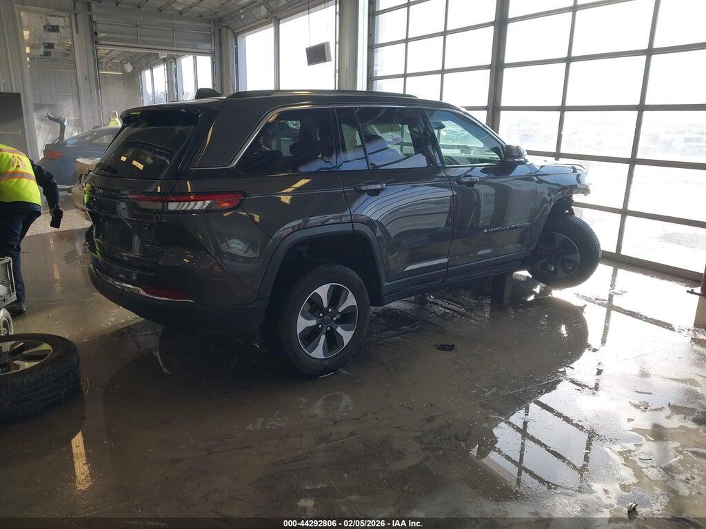 1C4RJYB67PC633365 2023 JEEP GRAND CHEROKEE 4XE photo no. 4