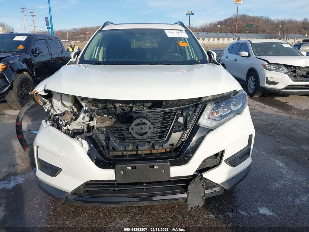 5N1AT2MV2HC759137 2017 NISSAN ROGUE photo no. 12