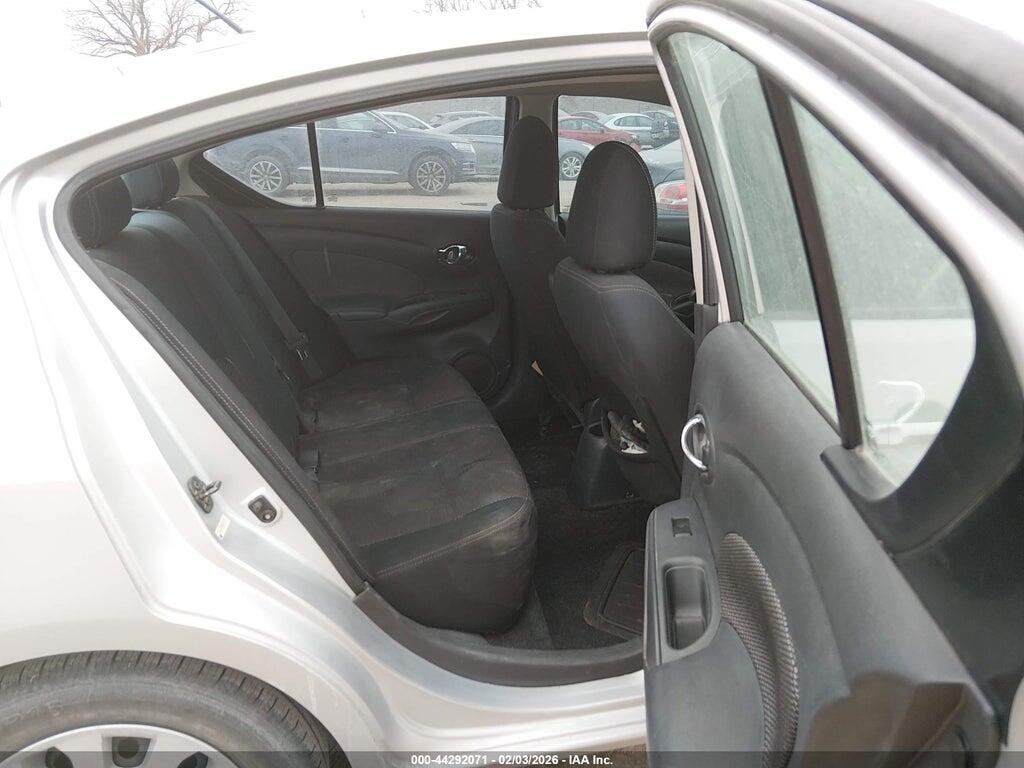 3N1CN7AP6KL865051 2019 NISSAN VERSA photo no. 8