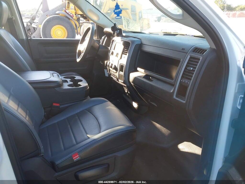1C6RR6FG4PS592948 2023 RAM 1500 CLASSIC photo no. 5
