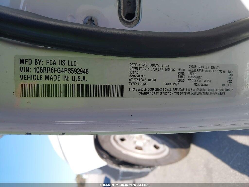 1C6RR6FG4PS592948 2023 RAM 1500 CLASSIC photo no. 9