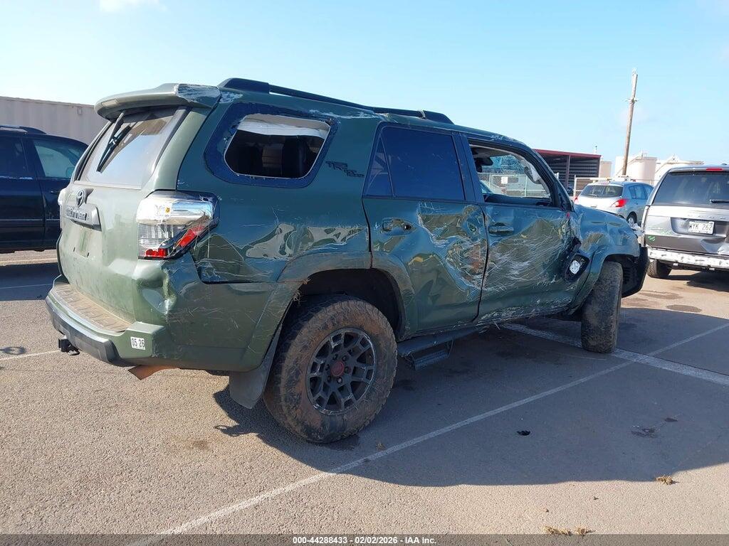 JTERU5JR1N6000174 2022 TOYOTA 4RUNNER photo no. 4