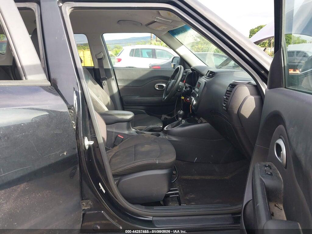 KNDJN2A28E7110911 2014 KIA SOUL photo no. 5