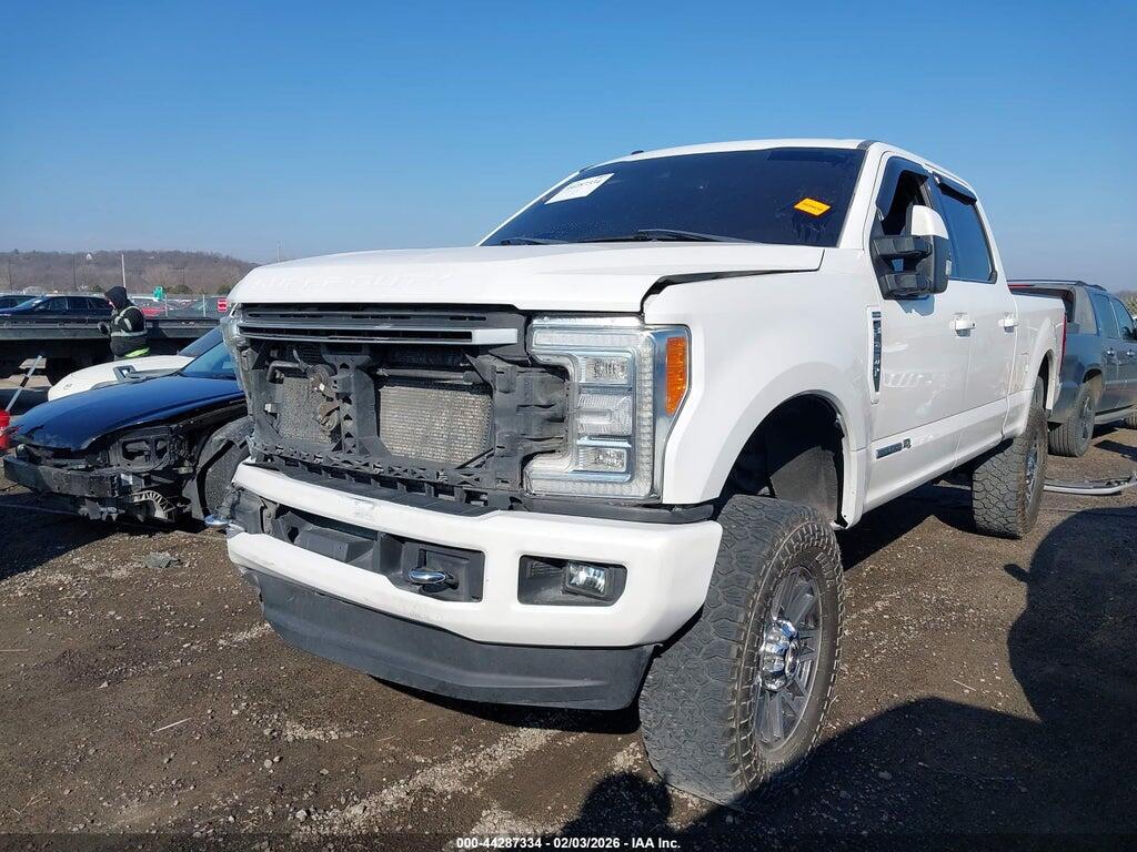 1FT7W2BT9HEB46685 2017 FORD F-250 photo no. 2