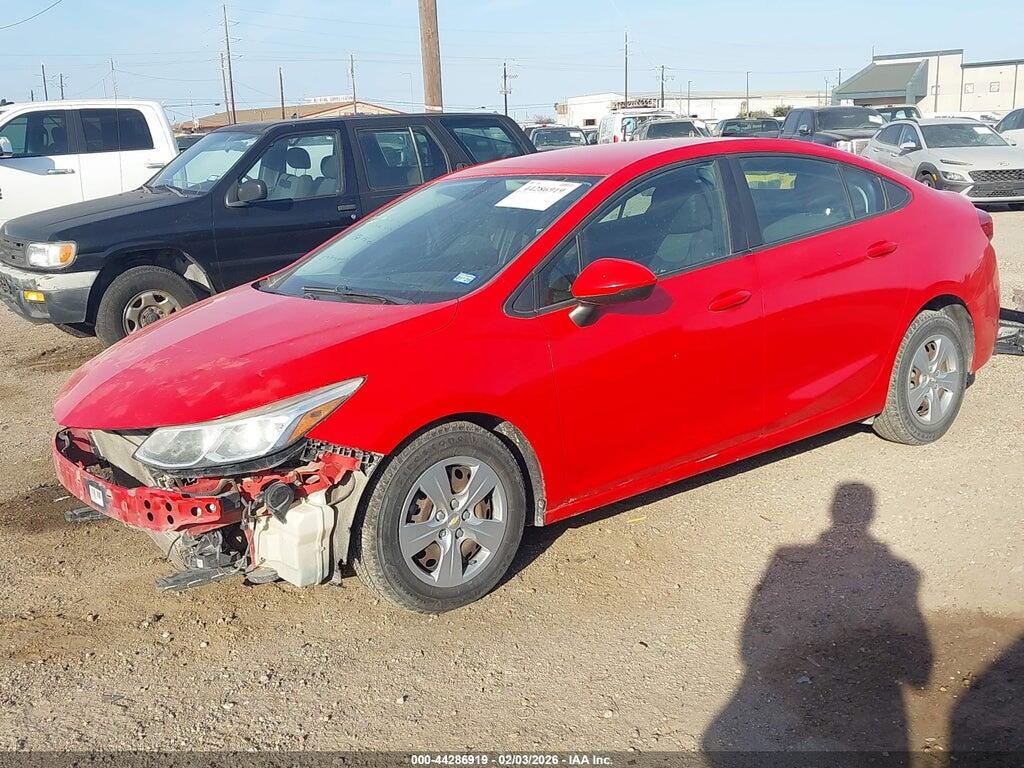 1G1BC5SM4J7126733 2018 CHEVROLET CRUZE photo no. 2