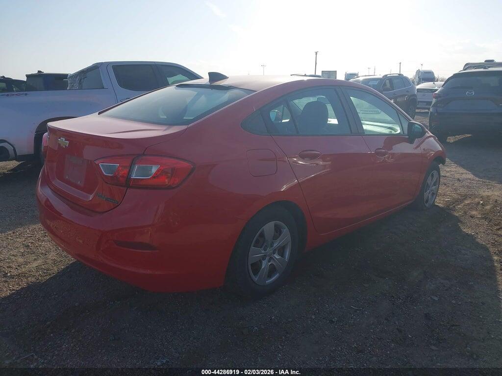 1G1BC5SM4J7126733 2018 CHEVROLET CRUZE photo no. 4