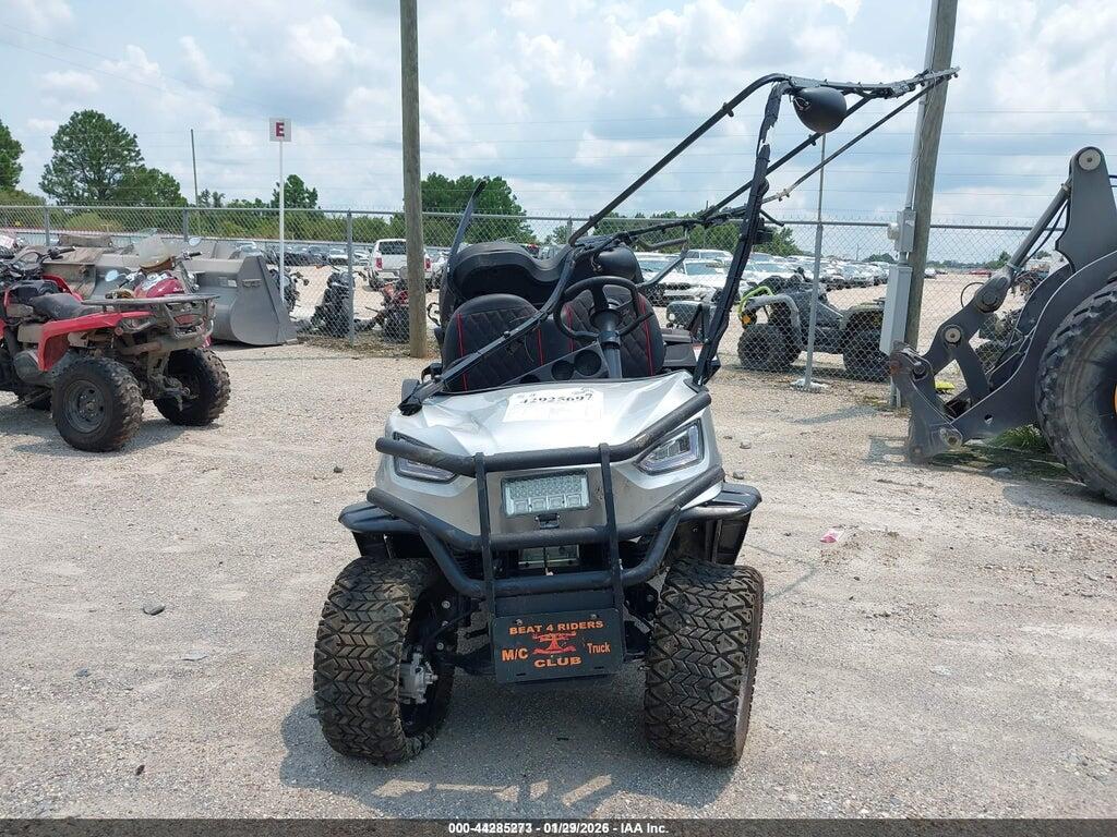A07DE5W8HNC003045 2022 CLUB CAR GOLF CART photo no. 11