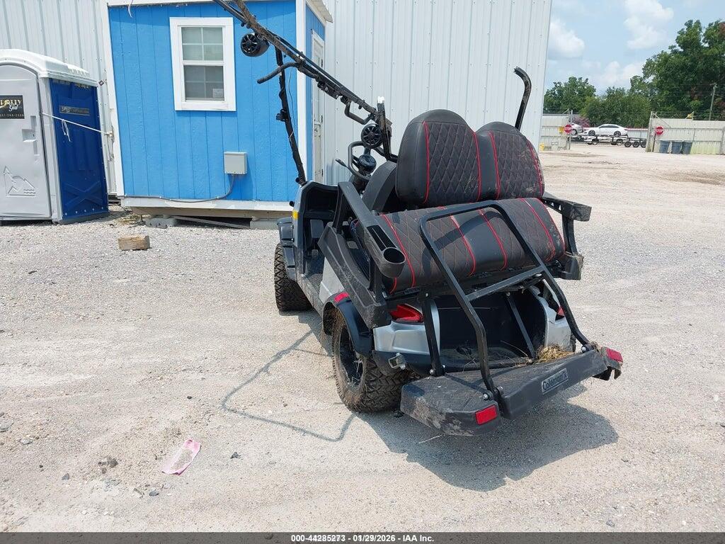 A07DE5W8HNC003045 2022 CLUB CAR GOLF CART photo no. 3