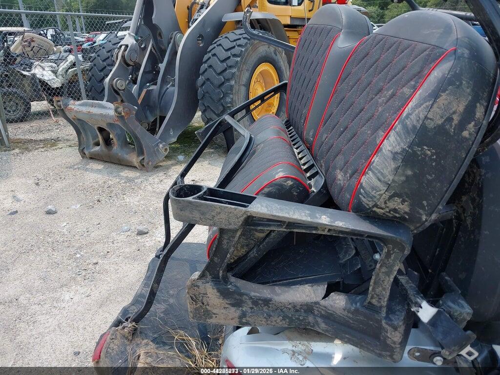A07DE5W8HNC003045 2022 CLUB CAR GOLF CART photo no. 8