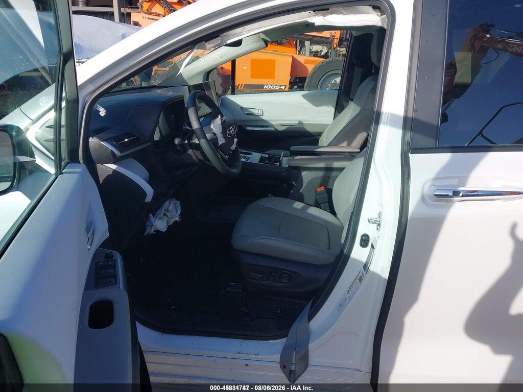 5TDYRKECXSS235836 2025 TOYOTA SIENNA photo no. 5