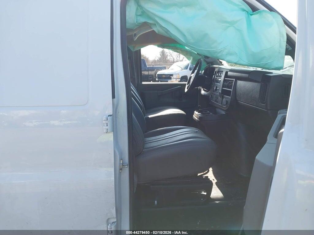 1GCWGAF78R1194316 2024 CHEVROLET EXPRESS CARGO photo no. 5