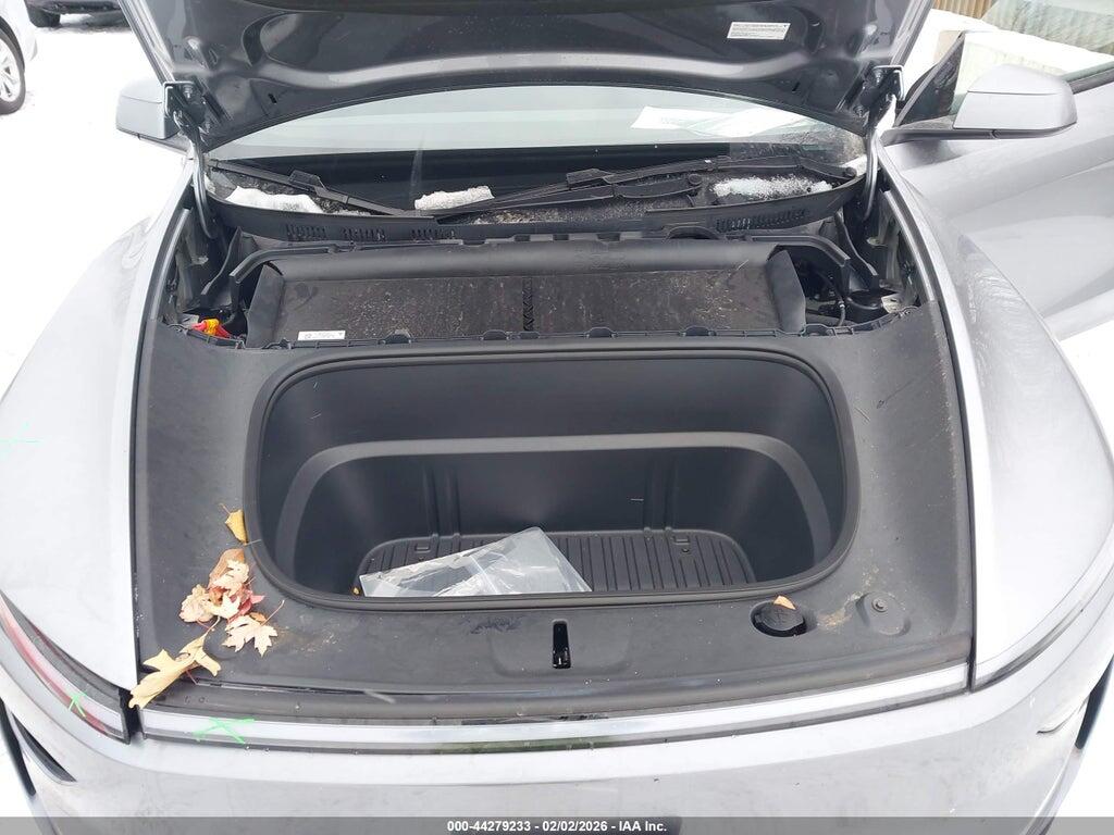 7SAYGDEE3TF337927 2026 TESLA MODEL Y photo no. 10