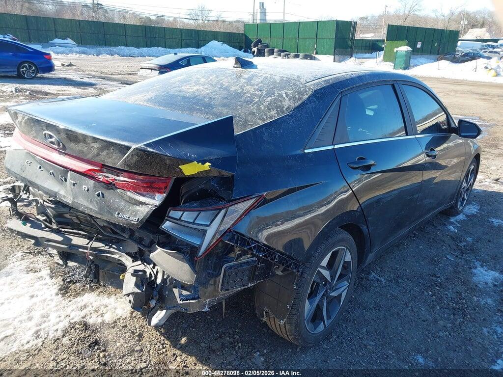 KMHLP4AG8PU522594 2023 HYUNDAI ELANTRA photo no. 4