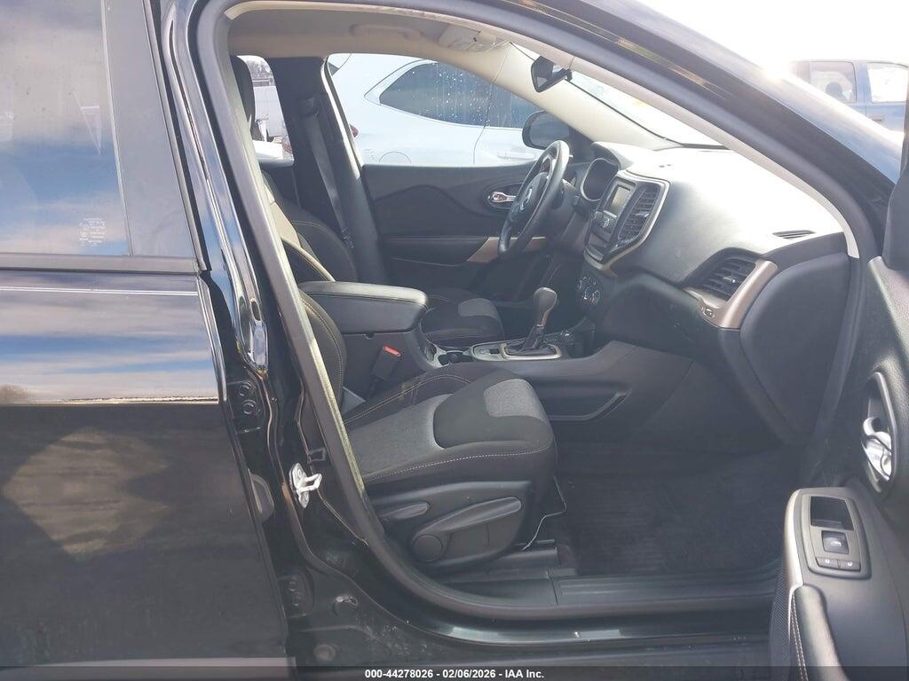 1C4PJMAS9HD228327 2017 JEEP CHEROKEE photo no. 5