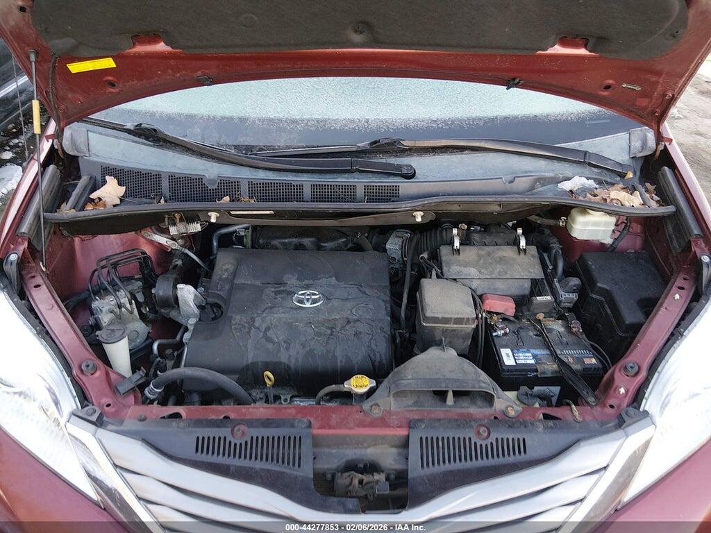 5TDYK3DC4DS367554 2013 TOYOTA SIENNA photo no. 10