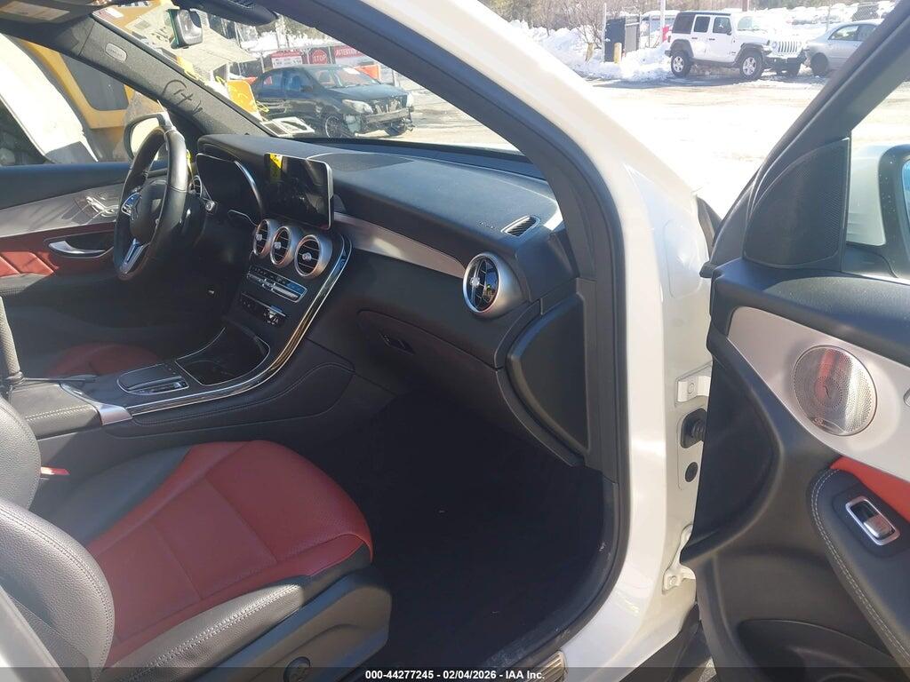 W1N0G8EB3MF905879 2021 MERCEDES-BENZ GLC 300 photo no. 5