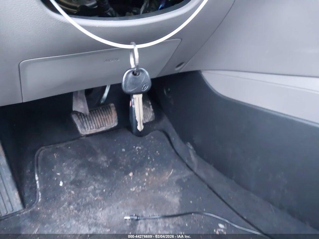 5NPD84LF4HH026018 2017 HYUNDAI ELANTRA photo no. 11