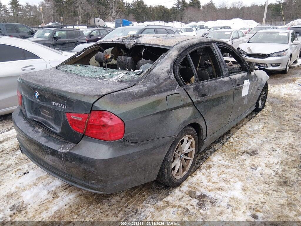 WBAPK5C51AA649456 2010 BMW 328I photo no. 4