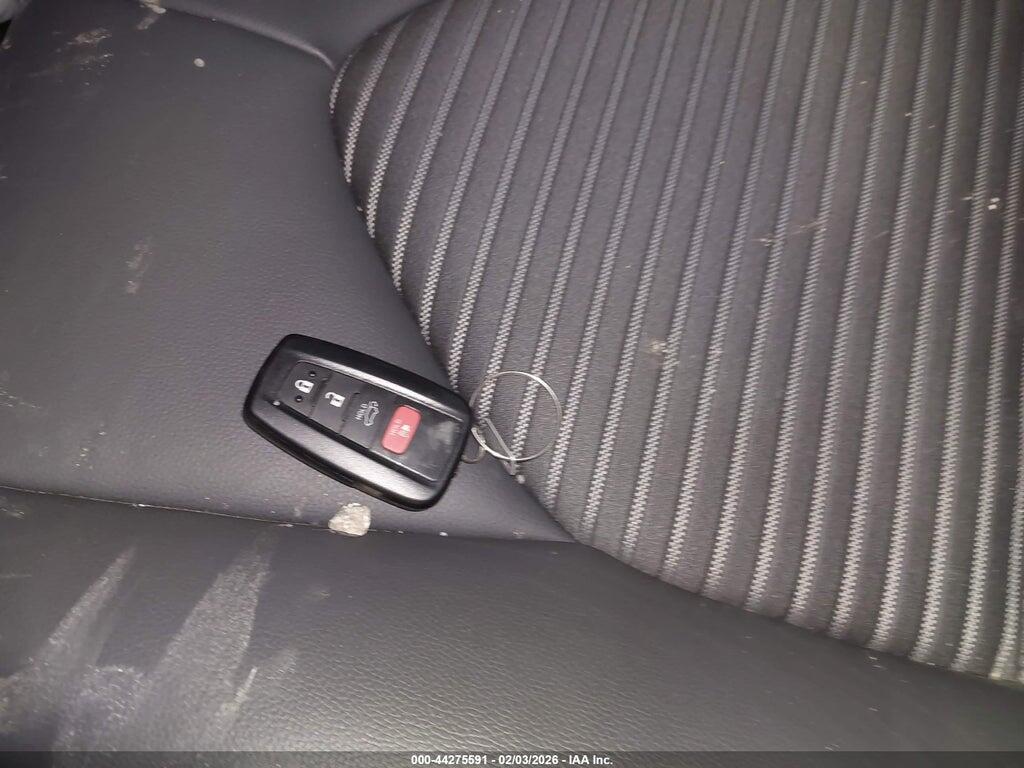 5TDJZRBH2NS169751 2022 TOYOTA HIGHLANDER photo no. 11