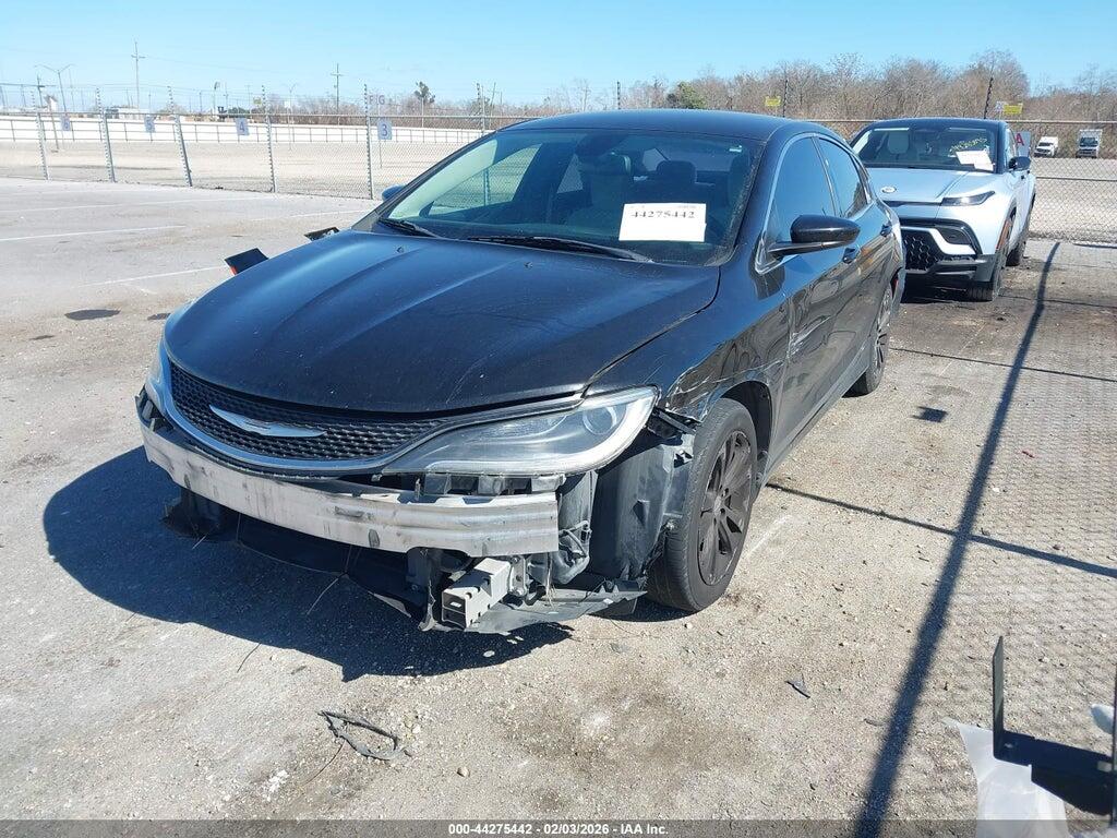 1C3CCCABXFN687672 2015 CHRYSLER 200 photo no. 2