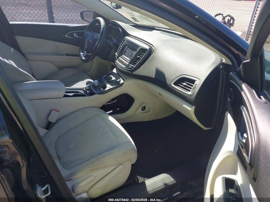 1C3CCCABXFN687672 2015 CHRYSLER 200 photo no. 5