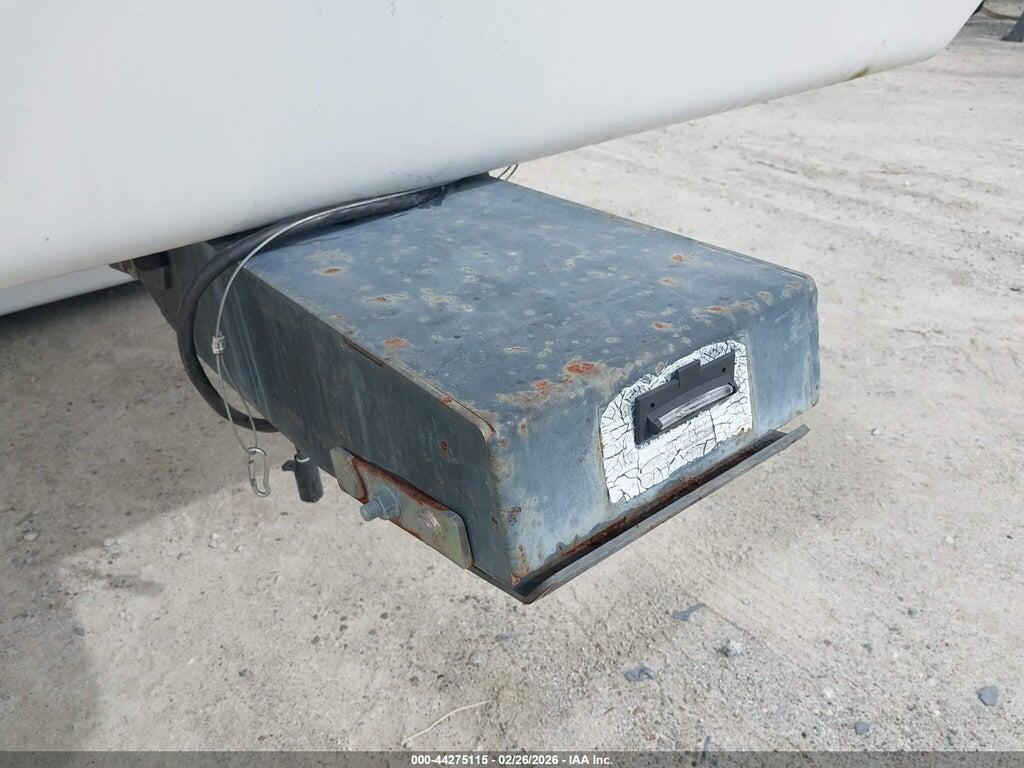 1P9RF352461090358 2006 PETERSON EXCEL 5TH WHEEL TRAVEL TRAILER photo no. 10