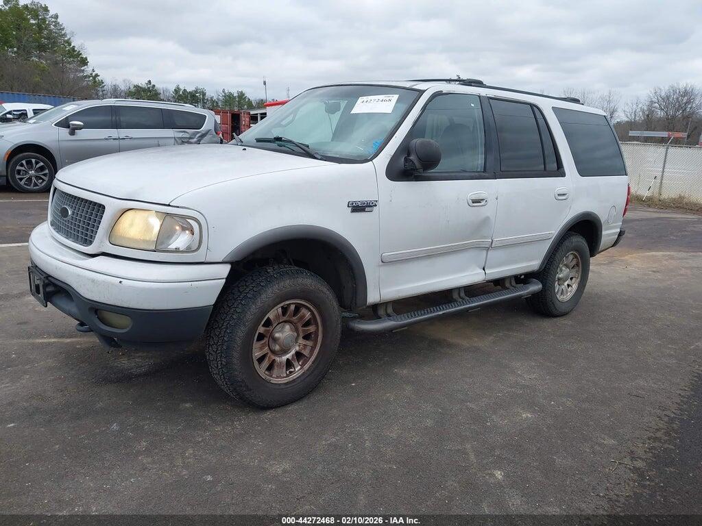 1FMFU16L52LA28816 2002 FORD EXPEDITION photo no. 2