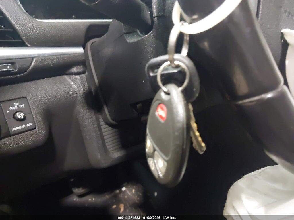 1GNKVGKD4HJ353065 2017 CHEVROLET TRAVERSE photo no. 11