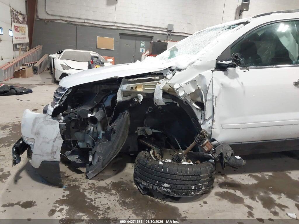 1GNKVGKD4HJ353065 2017 CHEVROLET TRAVERSE photo no. 6