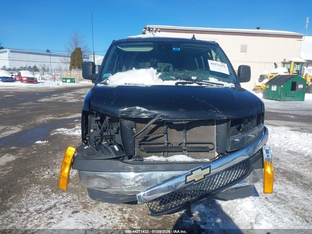 1GAZGPFG2K1295978 2019 CHEVROLET EXPRESS 3500 photo no. 6