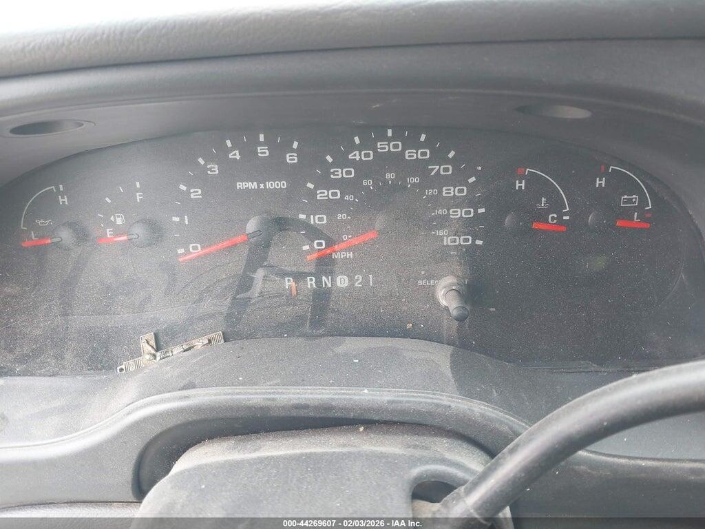 1FTNE24L85HA56428 2005 FORD E-250 photo no. 7