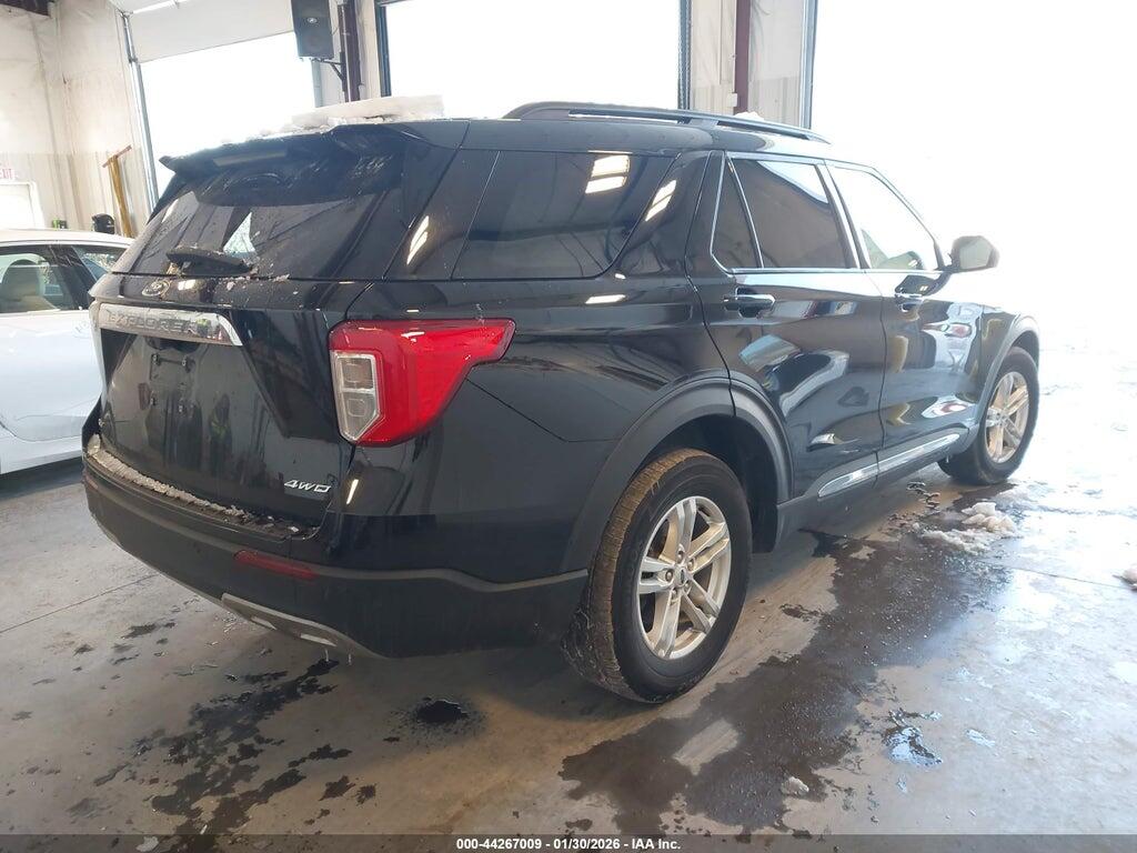 1FMSK8DH0NGC38510 2022 FORD EXPLORER photo no. 4