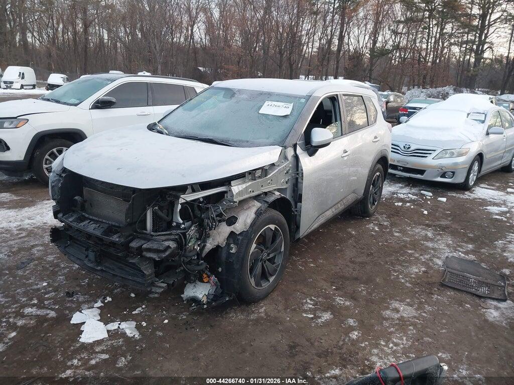 JN8BT3BB5RW422893 2024 NISSAN ROGUE photo no. 2
