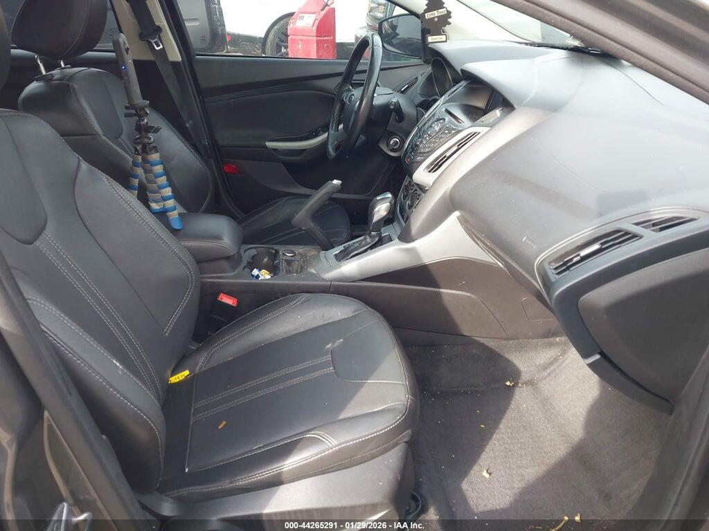1FADP3K22EL273014 2014 FORD FOCUS photo no. 5
