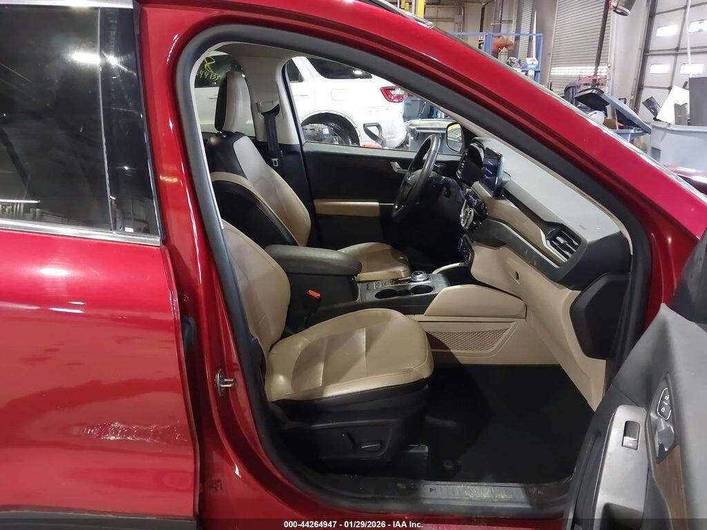 1FMCU9J94LUB30214 2020 FORD ESCAPE photo no. 5